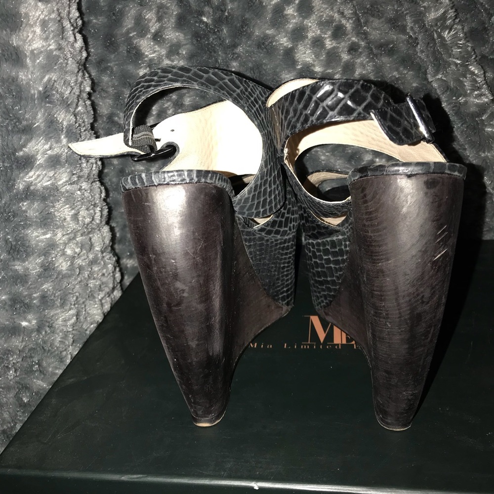 MIA Limited Edition Valerie Black Croco Wedge - Picture 3 of 6